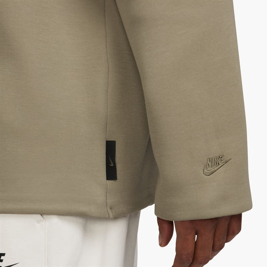 NIKE Tech FLC Polo Oversized in Brown