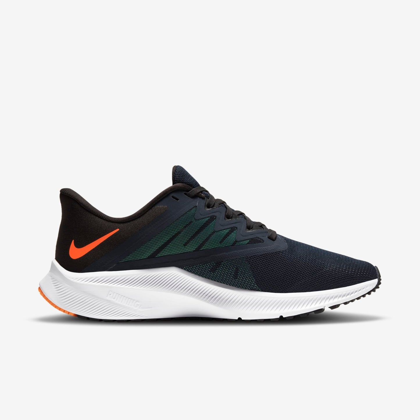 Nike Quest 3