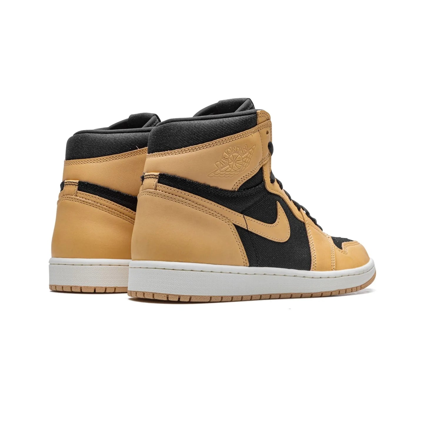 Air Jordan 1 Retro High OG Heirloom