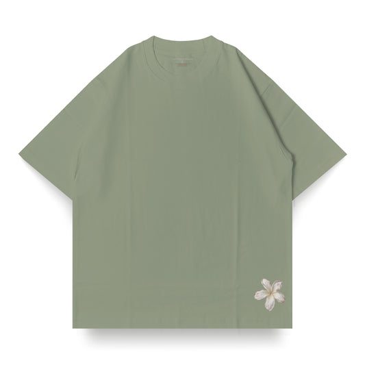 SASSY CLASSY "Beach on Beach on Beach & Bitches" Heavyweight Oversize tee apple green