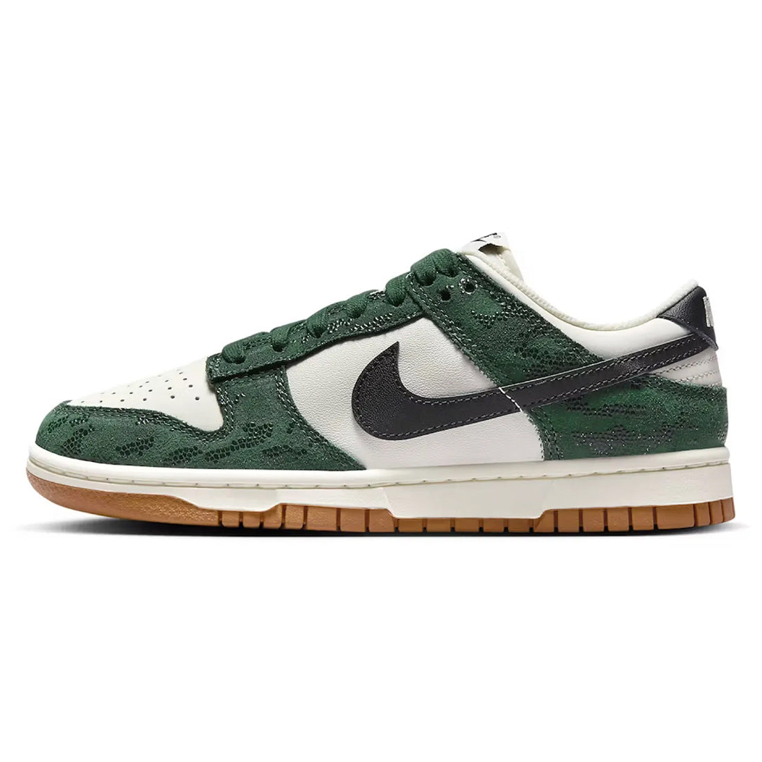 Nike Dunk Low "Green Snake"