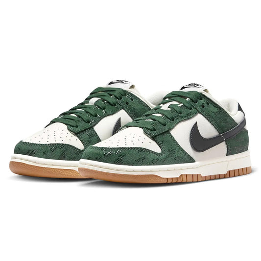 Nike Dunk Low "Green Snake"