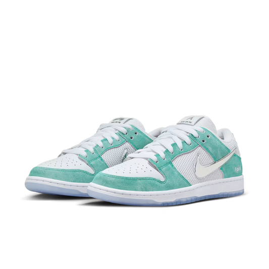 Nike SB x April Skateboards Dunk Low Pro