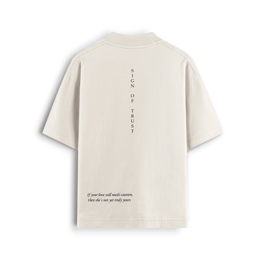Hubris Oversized T-Shirt "Trust"