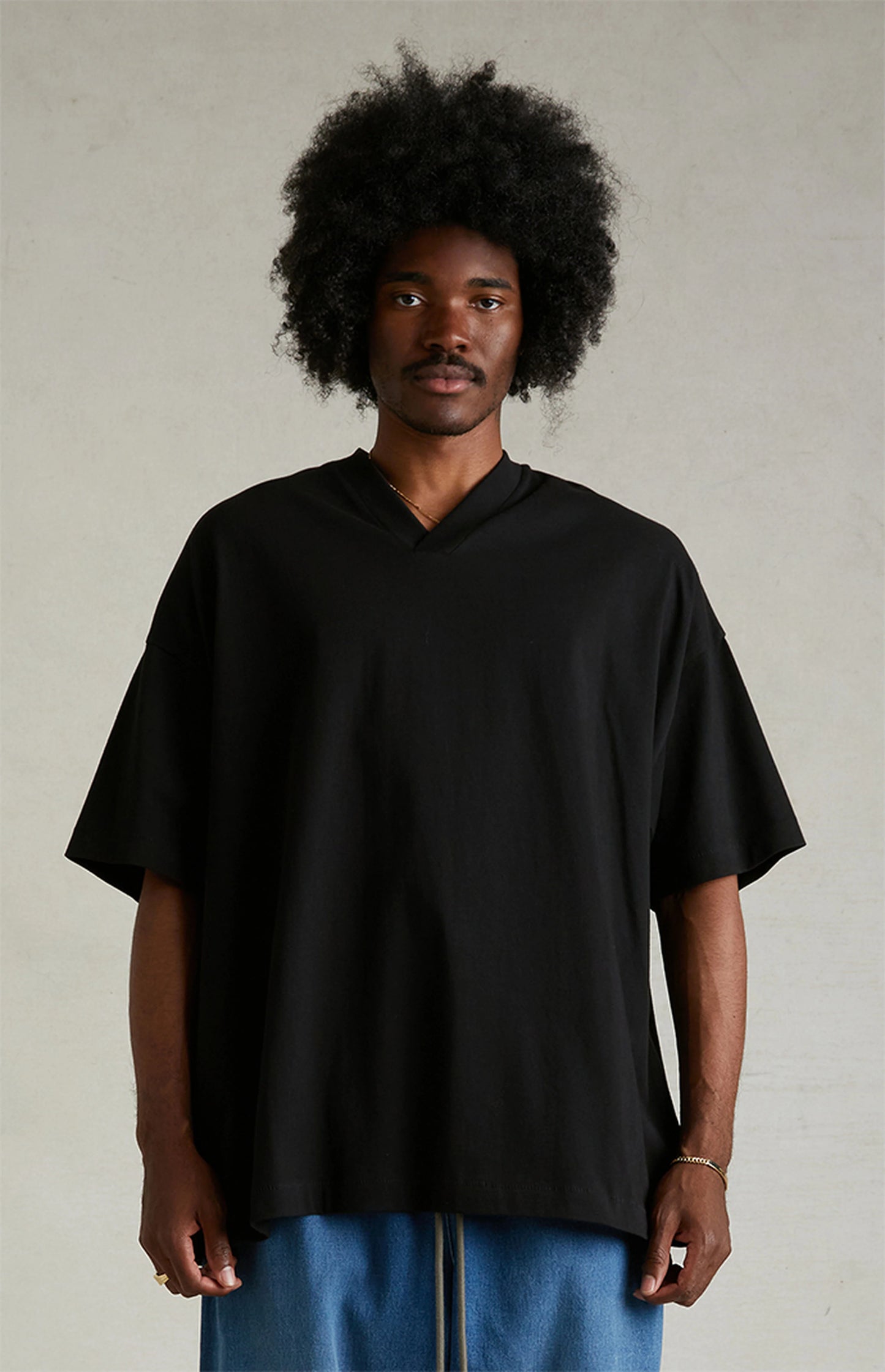 Fear of God ESSENTIALS Black V-Neck T-Shirt
