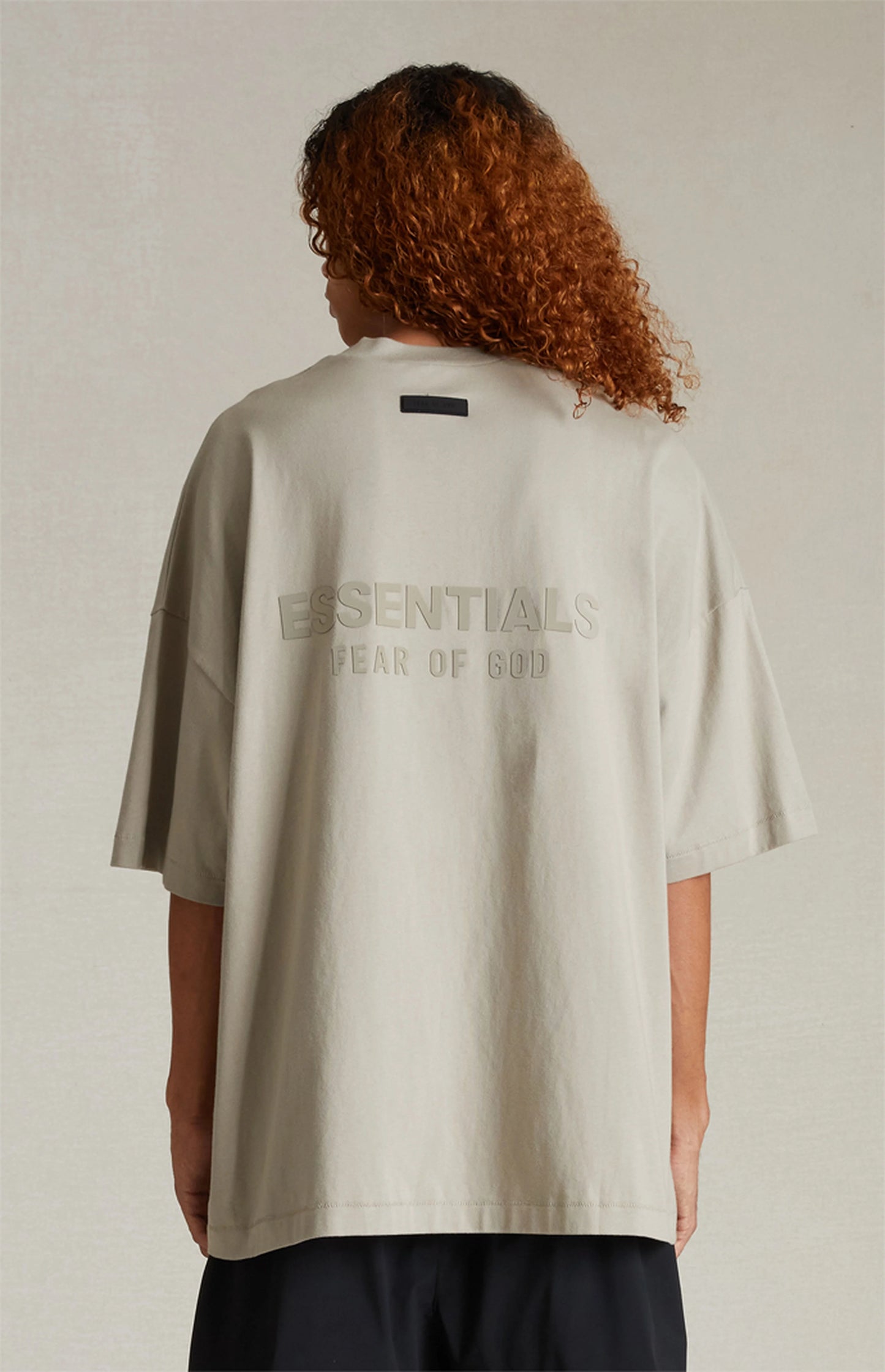Fear of God ESSENTIALS Seal V-Neck T-Shirt