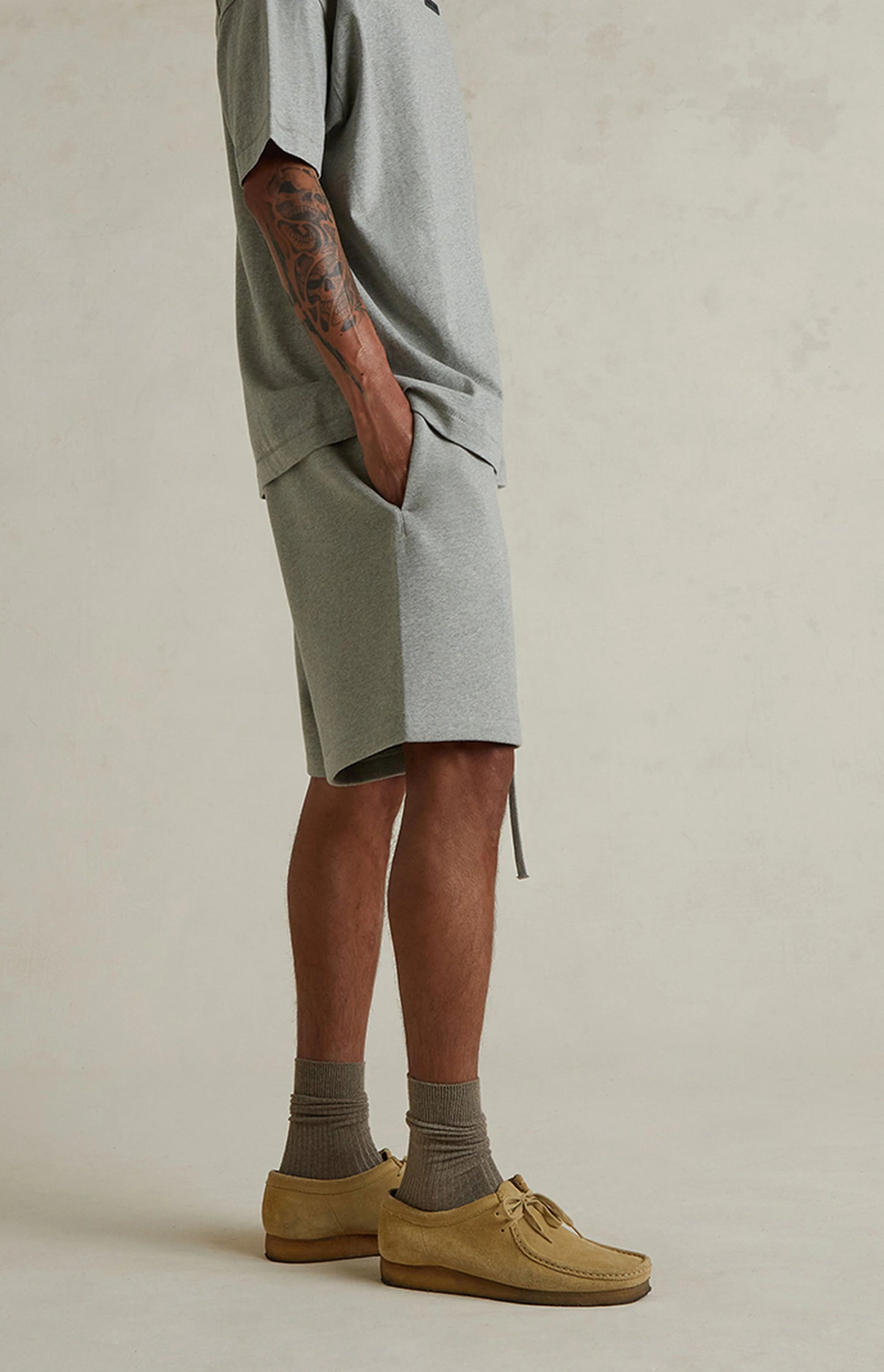 ESSENTIALS Fear Of God Concrete Short Pants