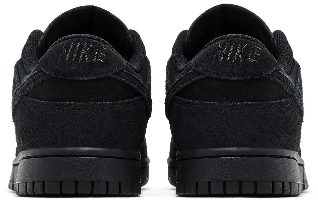 Nike Dunk Low SE 'Triple Black'