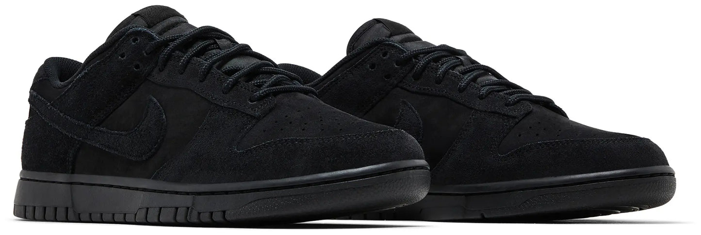 Nike Dunk Low SE 'Triple Black'