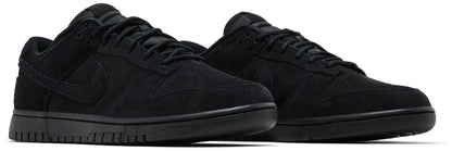 Nike Dunk Low SE 'Triple Black'