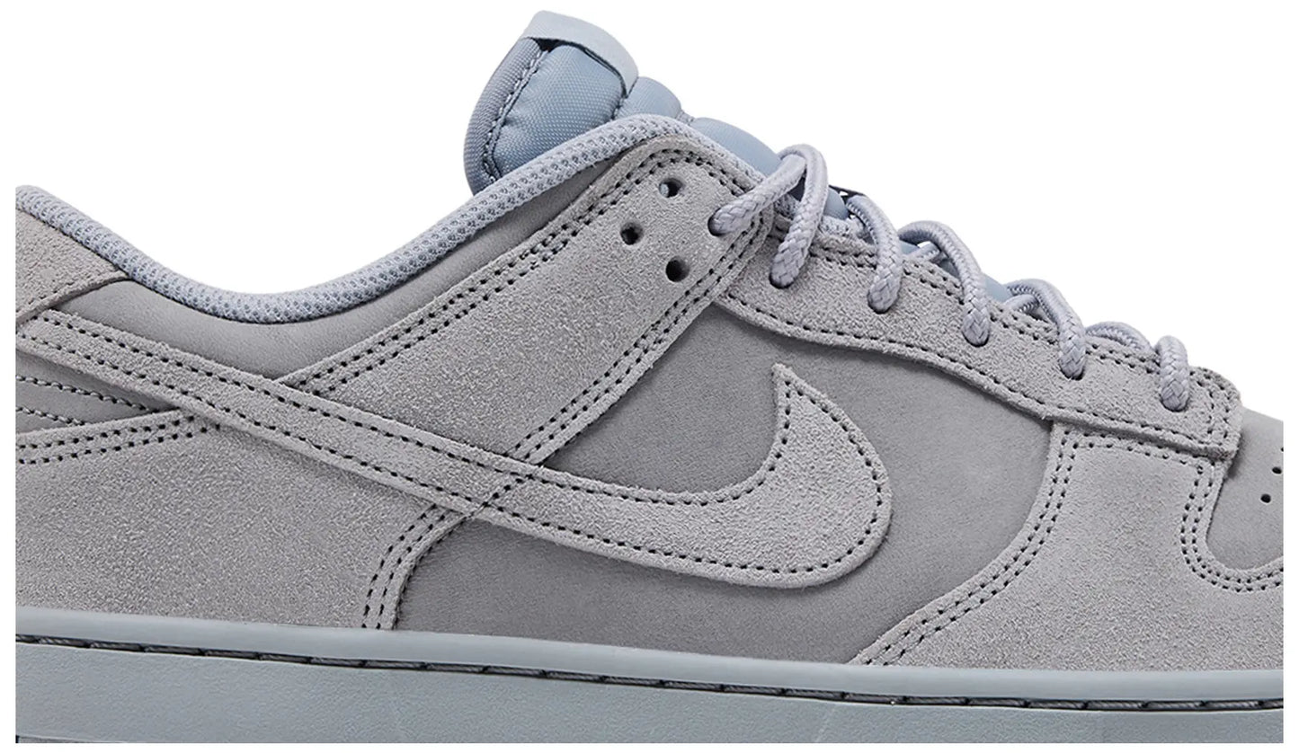 Nike Dunk Low SE 'Wolf Grey'