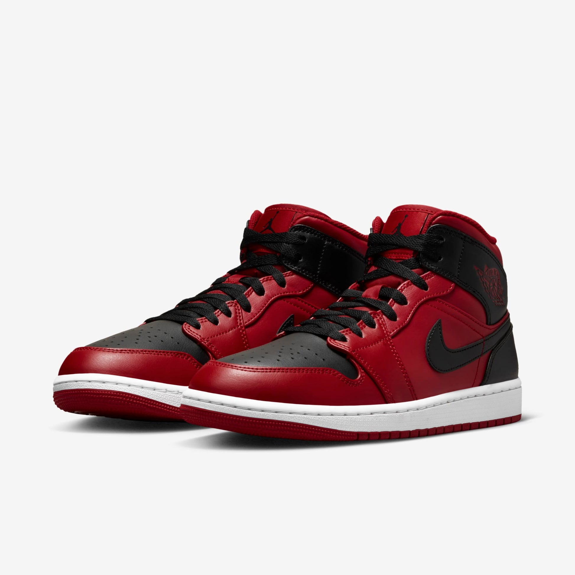 Jordan 1 Mid Reverse Bred
