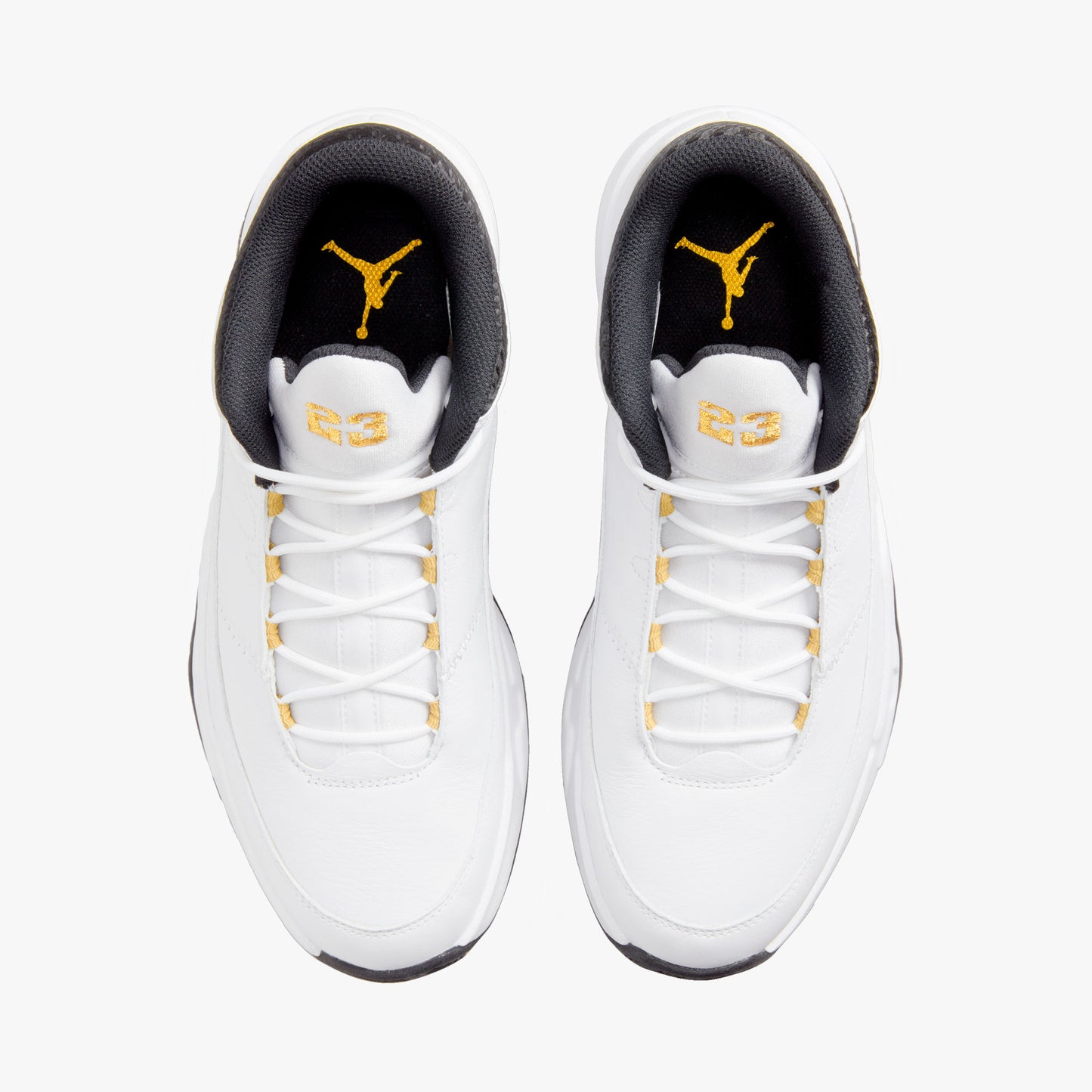 Air Jordan Max Aura 3