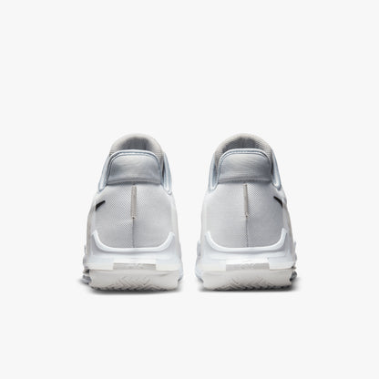 Nike Lebron Witness VI Summit