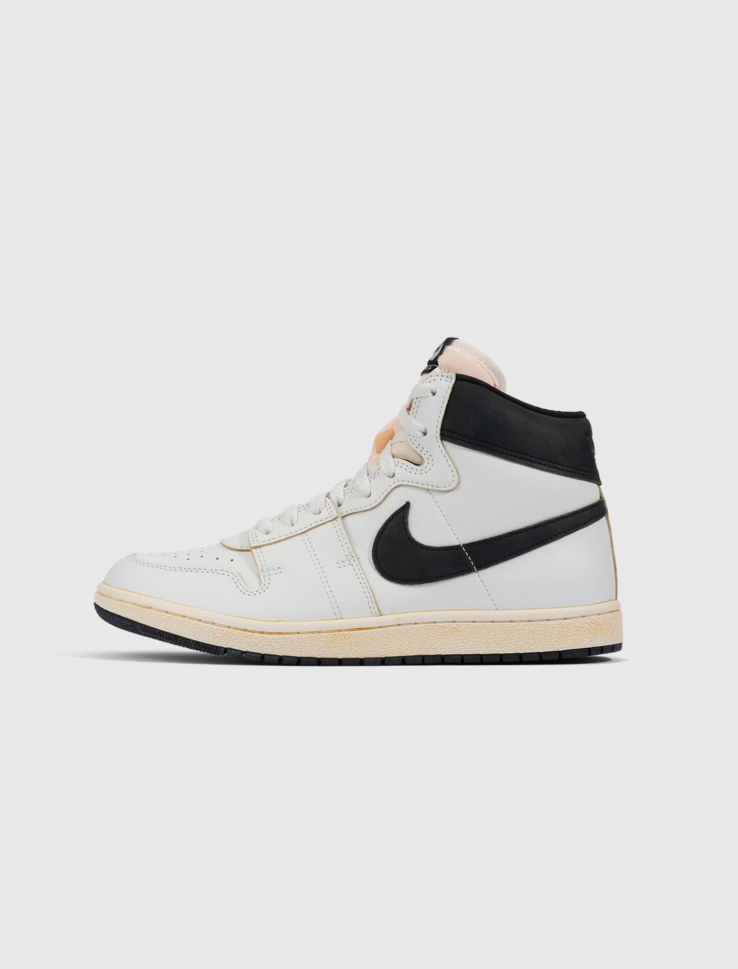 A Ma Maniére x Air Jordan Jordan Air Ship PE SP 'White Black'