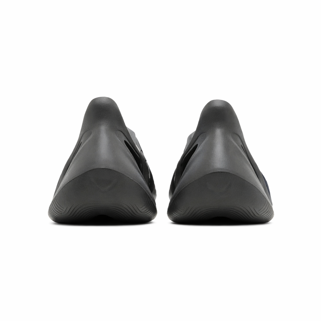 Adidas Yeezy Foam RNR Carbón