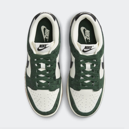Nike Dunk Low "Green Snake"