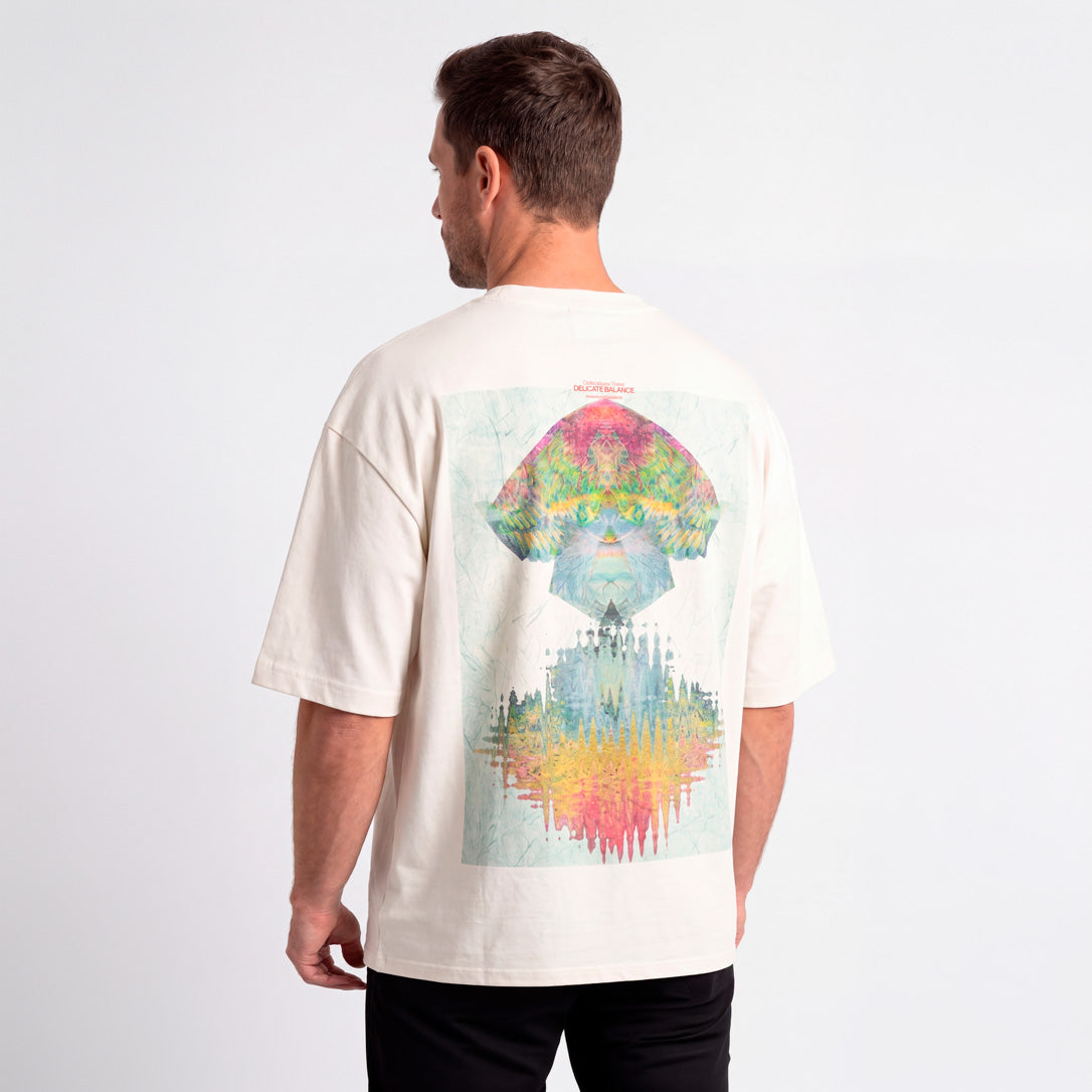 DELICATE BALANCE "Cat" Oversize Heavyweight Pearl Tee