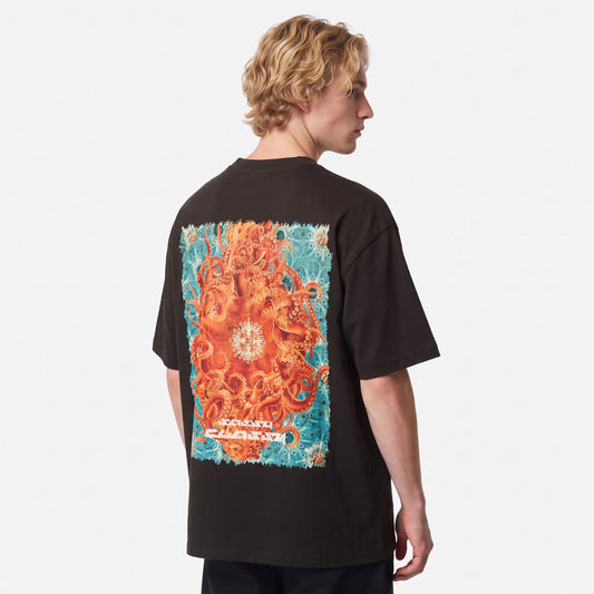 SASSY CLASSY "Chill Octopus" Vintage Black OVersize tee