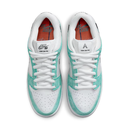 Nike SB x April Skateboards Dunk Low Pro