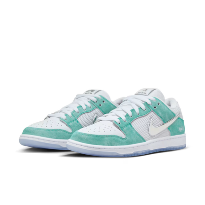 Nike SB x April Skateboards Dunk Low Pro