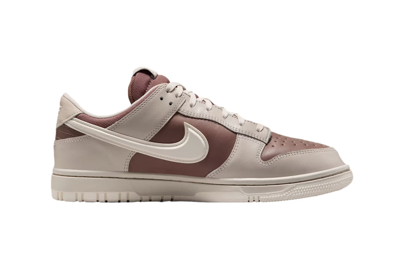 Nike Dunk Low GORE-TEX 'Light Bone Mink Brown Sail'
