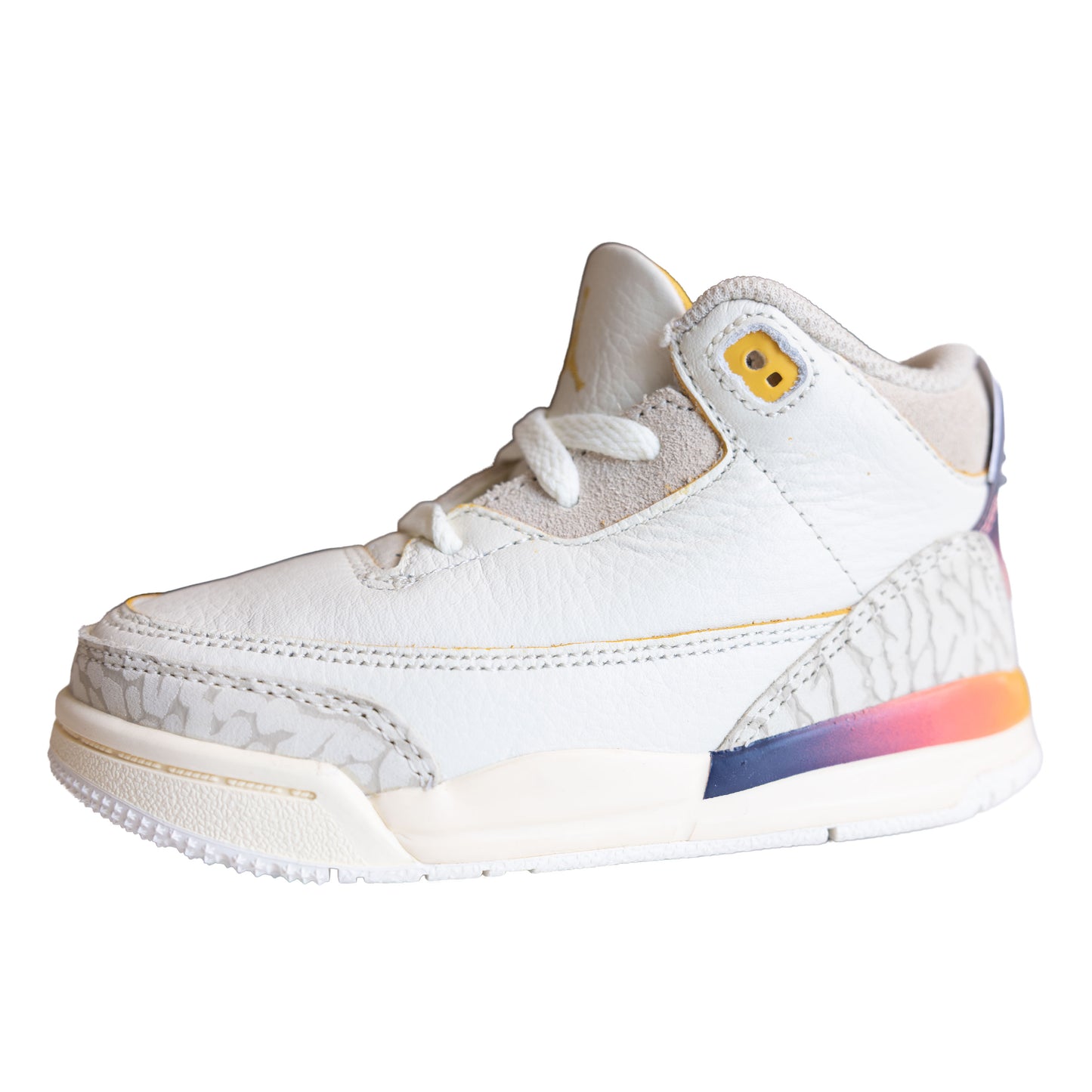 Jordan 3 Retro SP J Balvin Medellín Sunset (para preescolares)
